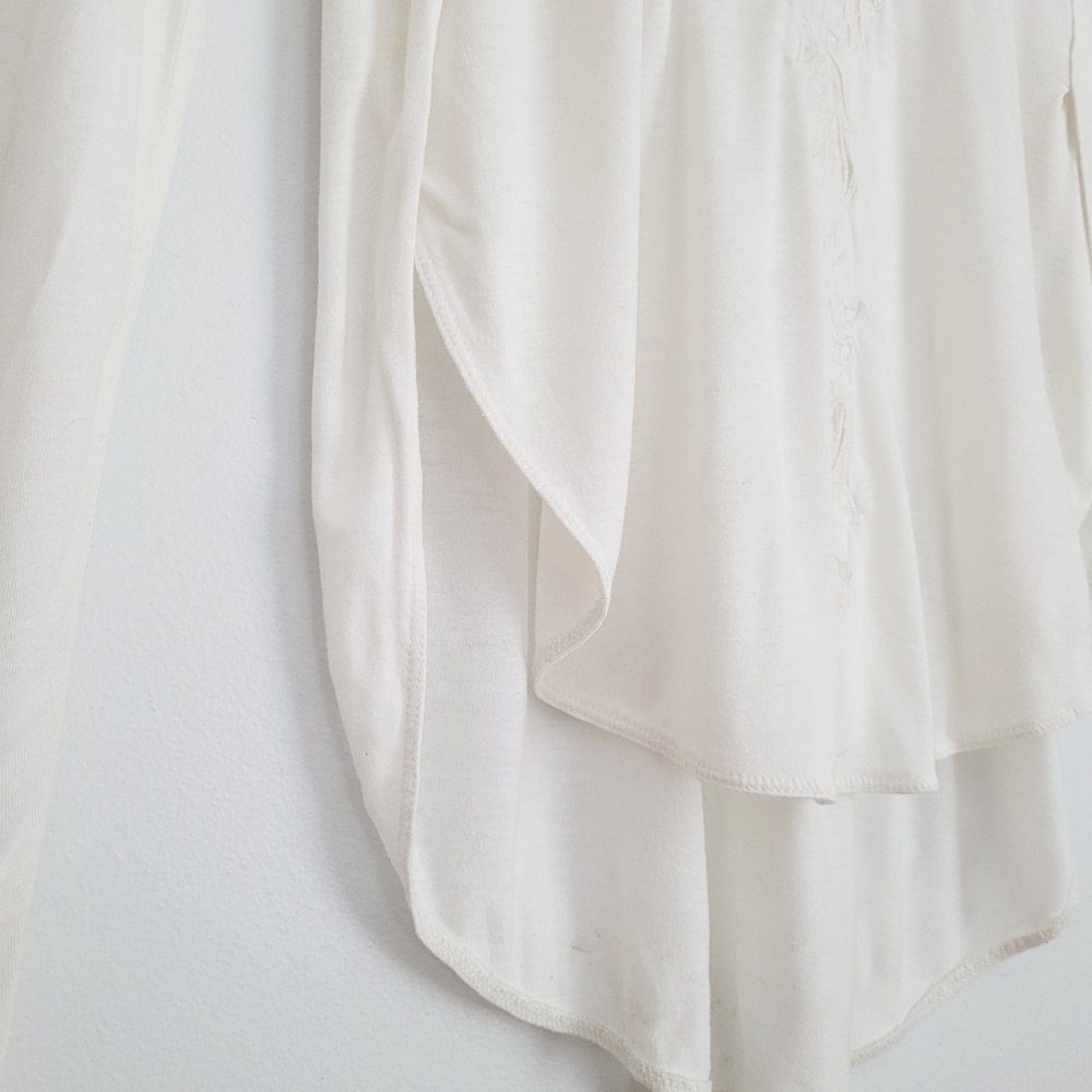 Wilfred | Cream Crochet Lace High Low V Neck Tunic Blouse - XS - Picture 3 of 13